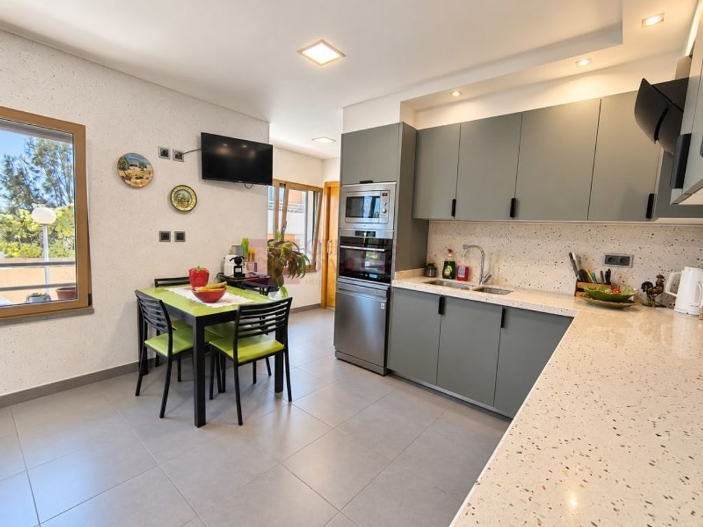 Appartement de luxe à vendre à Torres Vedras, 425 000 €, Photo 7