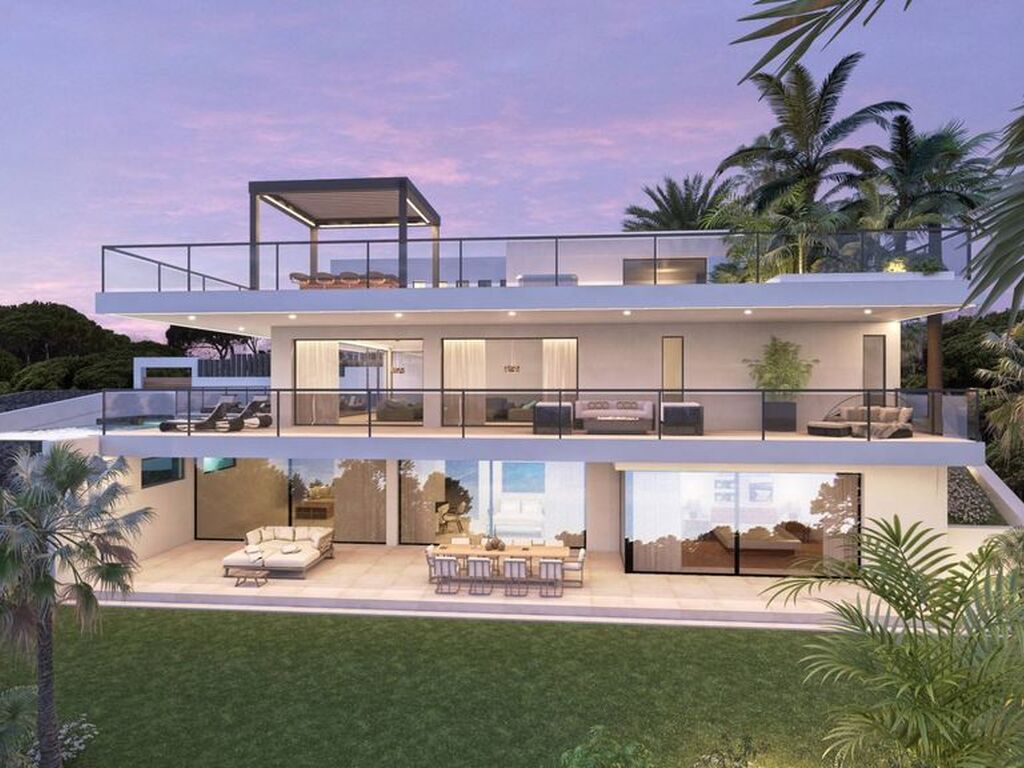 Luxury House for sale in Marbella, 2 738 000 €, Photo 1