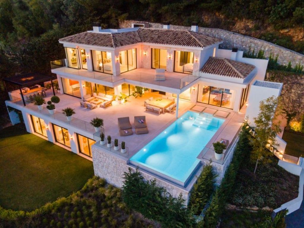 Luxury House for sale in Marbella, 6 950 000 €, Photo 1