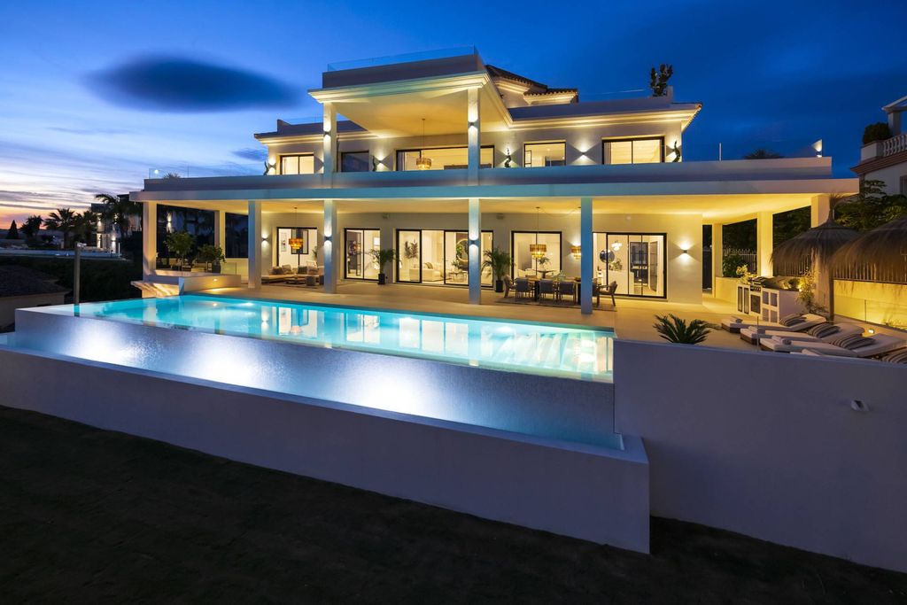 Luxury House for sale in Marbella, 9 950 000 €, Photo 1