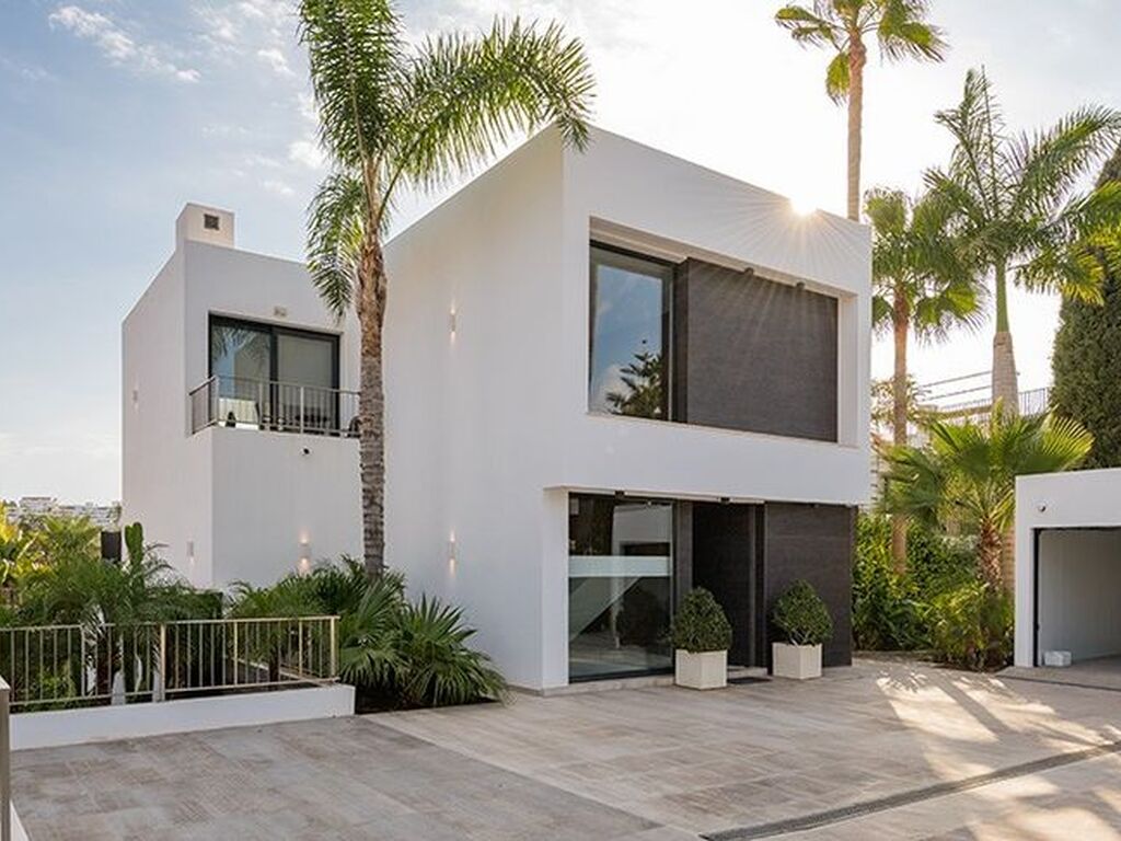 Luxury House for sale in Marbella, 3 250 000 €, Photo 1