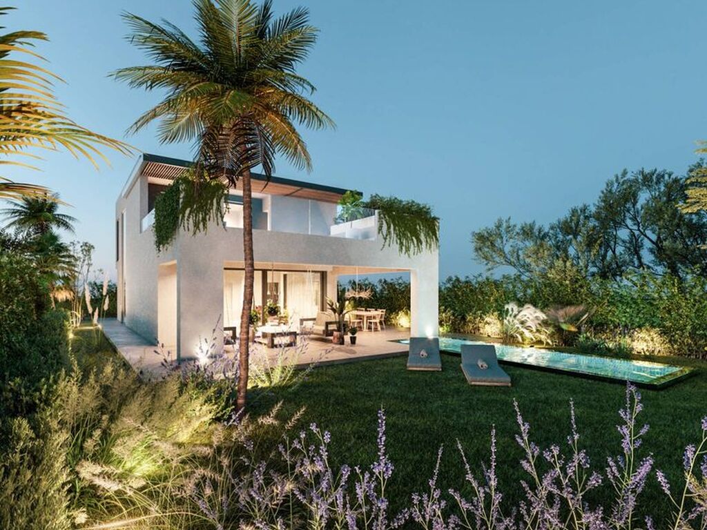 Luxury House for sale in Marbella, 1 495 000 €, Photo 1