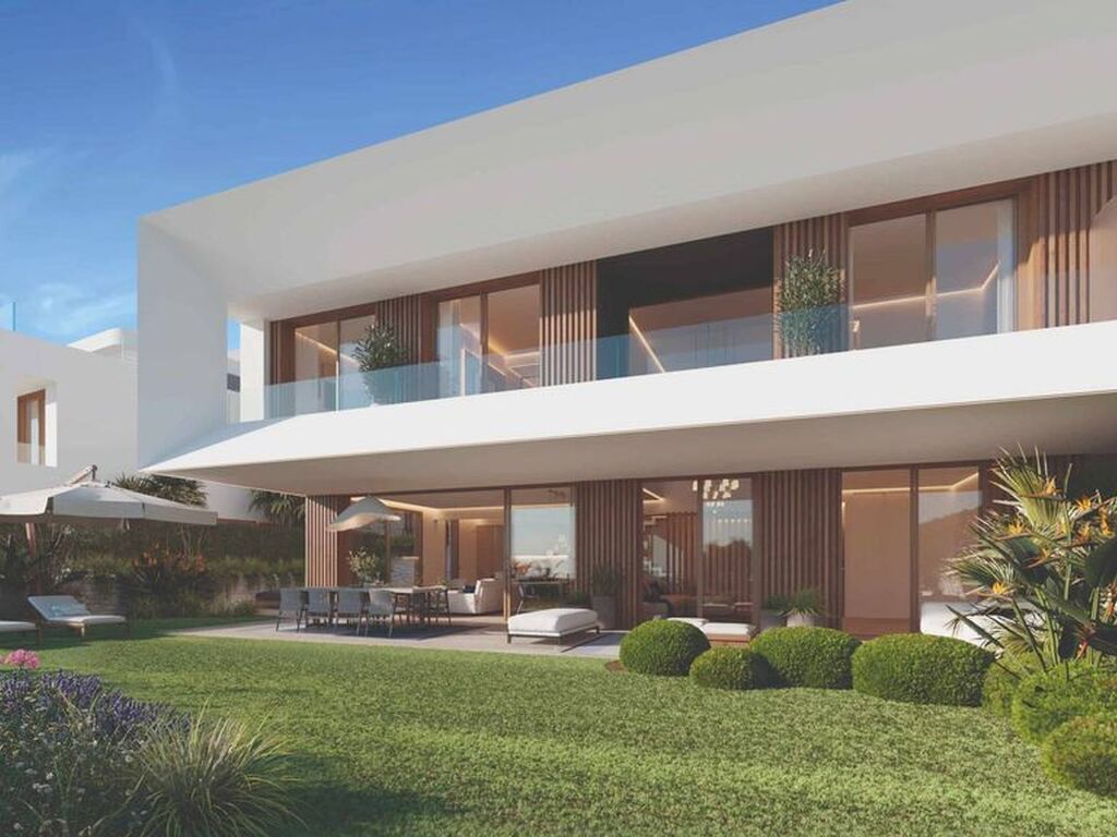 Luxury House for sale in Marbella, 1 350 000 €, Photo 1