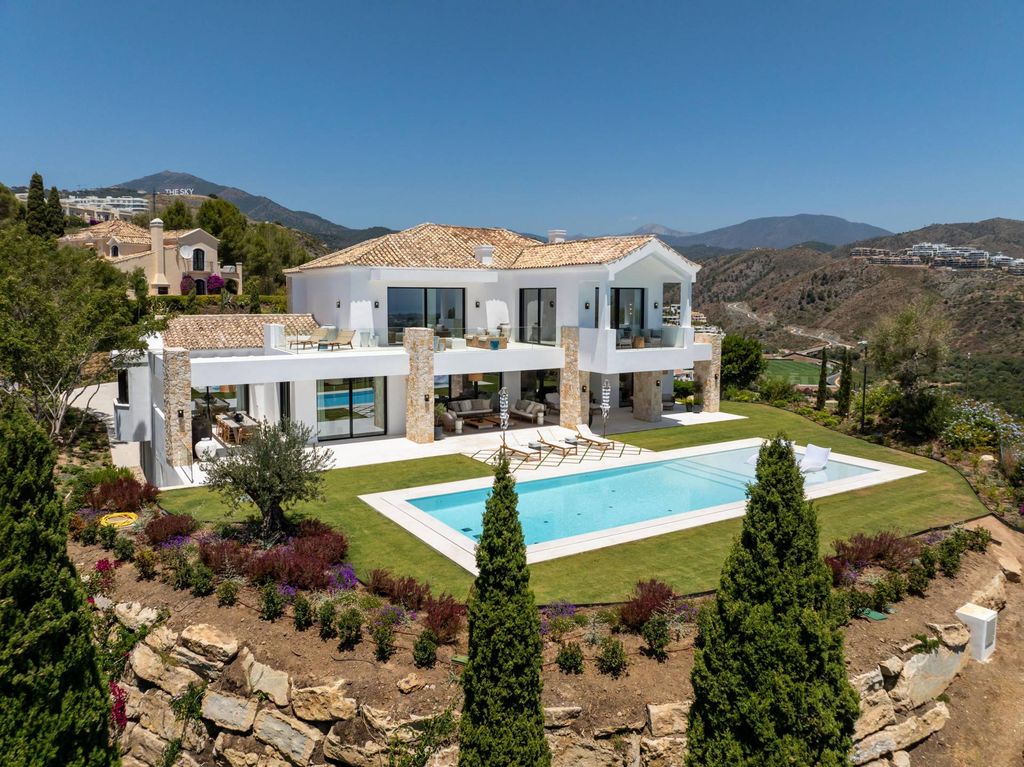 Maison de luxe à vendre à Marbella, 10 900 000 €, Photo 1