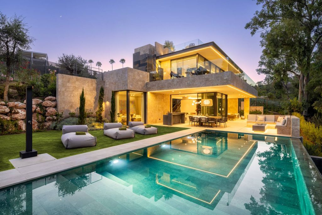 Luxury House for sale in Marbella, 4 375 000 €, Photo 1