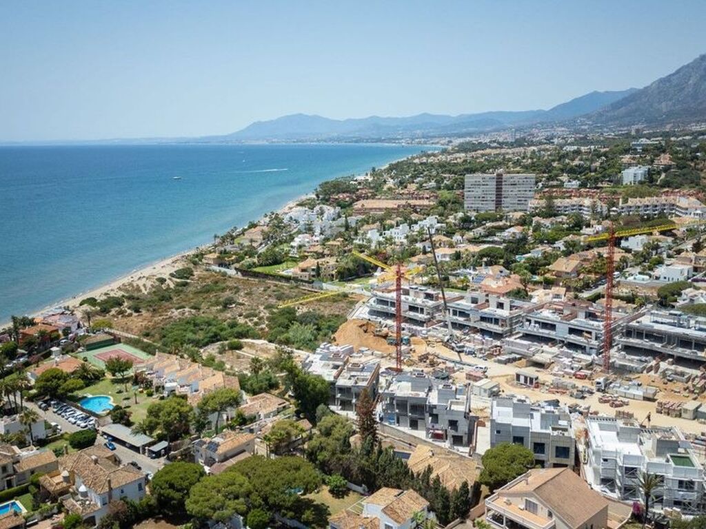 Maison de luxe à vendre à Marbella, 1 500 000 €, Photo 1