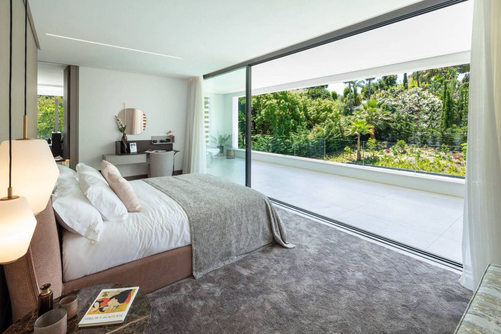 Luxury House for sale in Marbella, 3 995 000 €, Photo 2