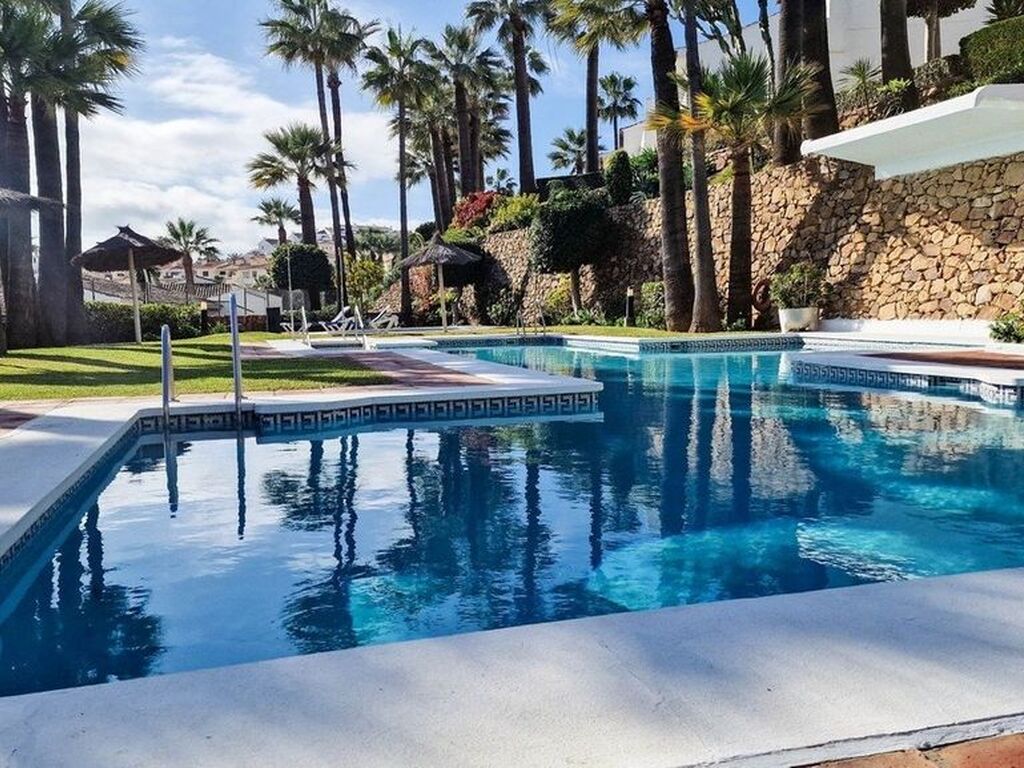 Luxury House for sale in Marbella, 549 000 €, Photo 2