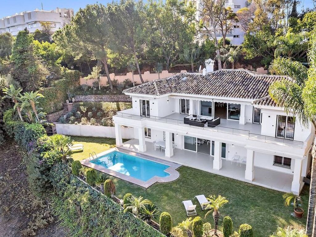 Maison de luxe à vendre à Marbella, 1 950 000 €, Photo 2