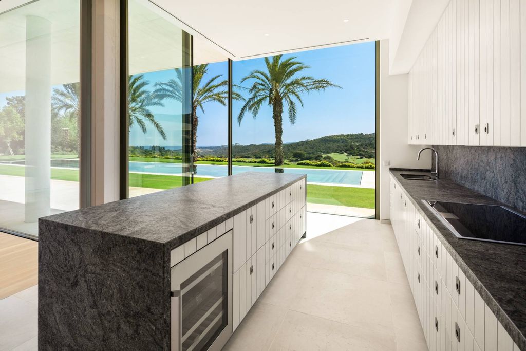 Luxury House for sale in Marbella, 7 550 000 €, Photo 2