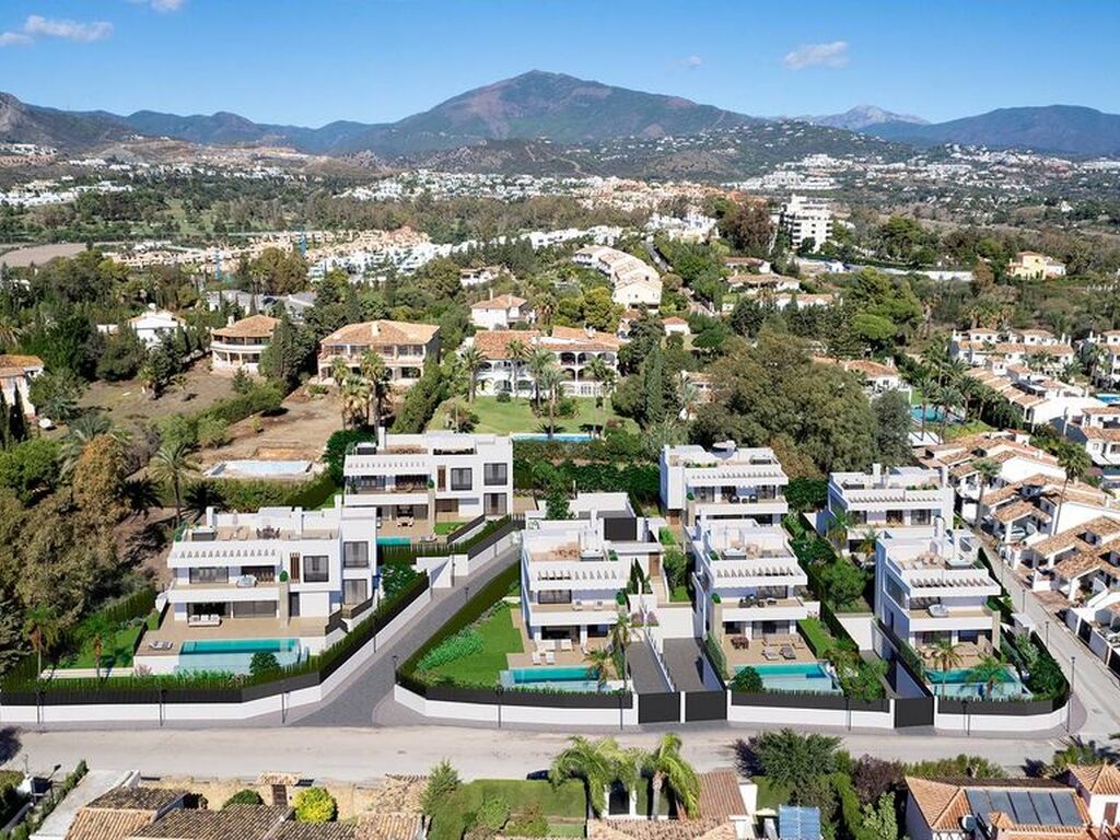 Maison de luxe à vendre à Marbella, 1 530 000 €, Photo 2