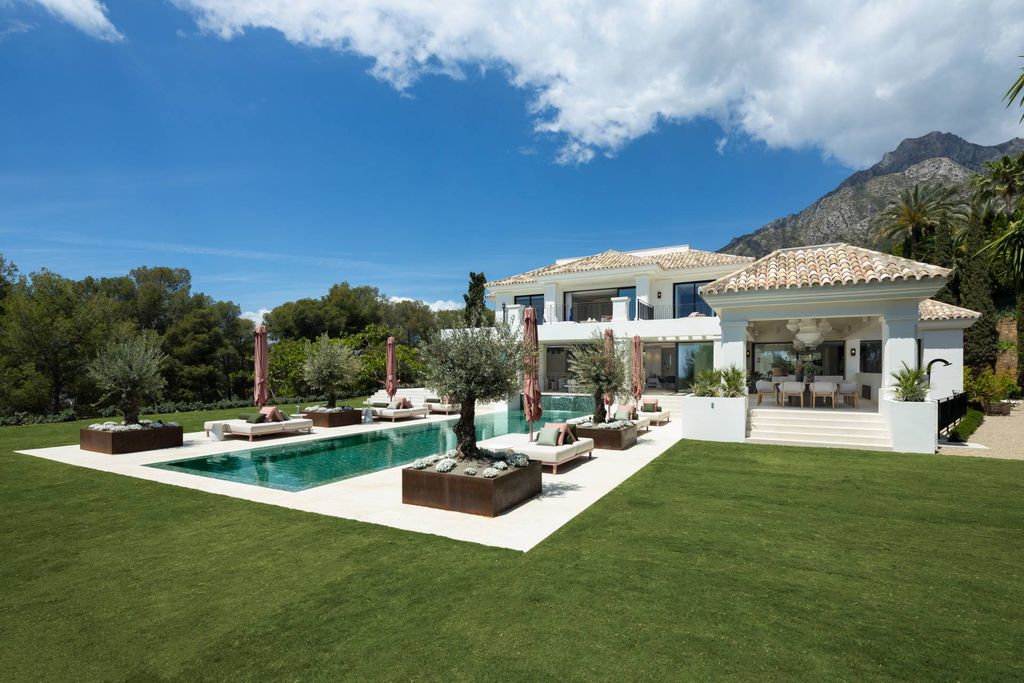 Luxury House for sale in Marbella, 12 450 000 €, Photo 2