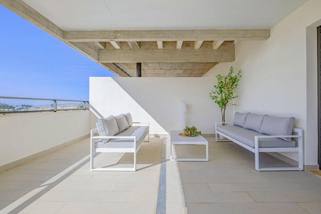 Appartement de luxe à vendre à Estepona, 420 000 €, Photo 3