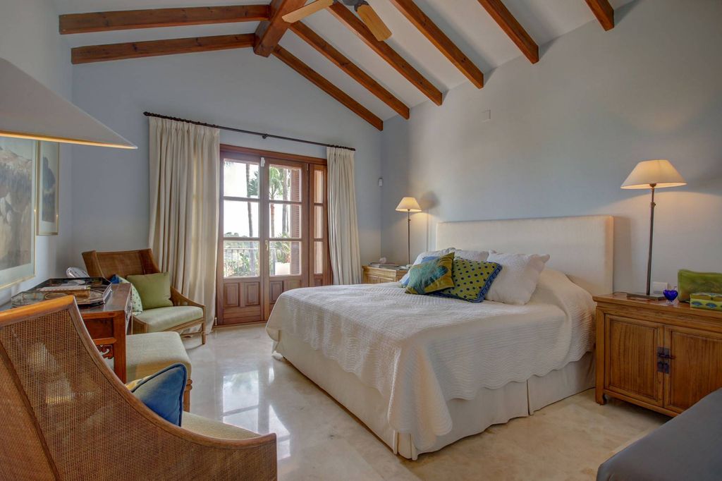 Luxury House for sale in Marbella, 2 595 000 €, Photo 3