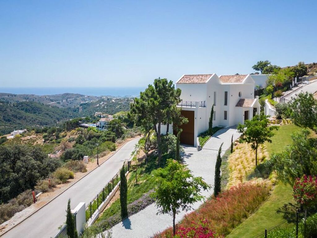 Luxury House for sale in Marbella, 2 450 000 €, Photo 3