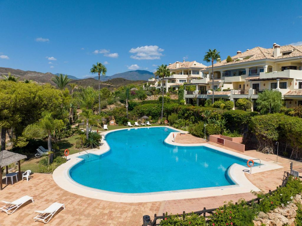 Luxury House for sale in Marbella, 1 695 000 €, Photo 3