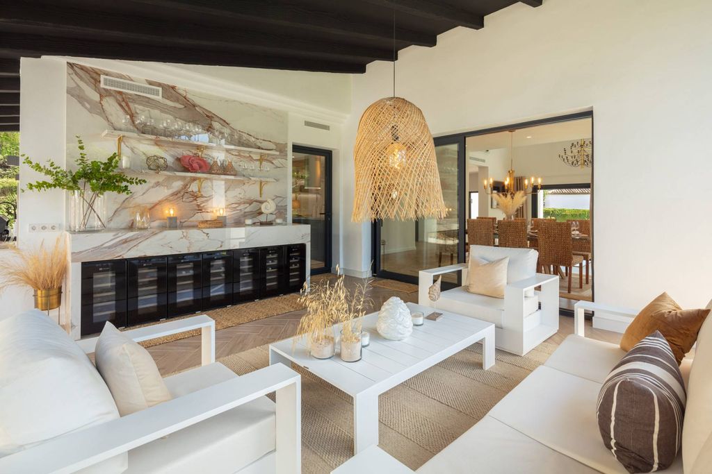 Luxury House for sale in Marbella, 2 300 000 €, Photo 3