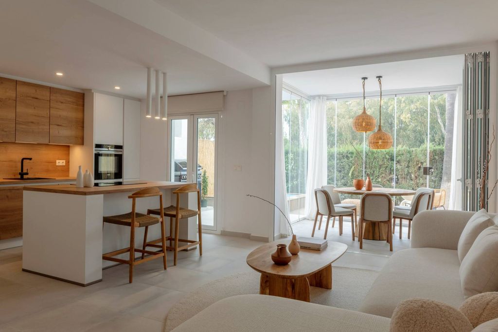 Maison de luxe à vendre à Marbella, 1 350 000 €, Photo 4
