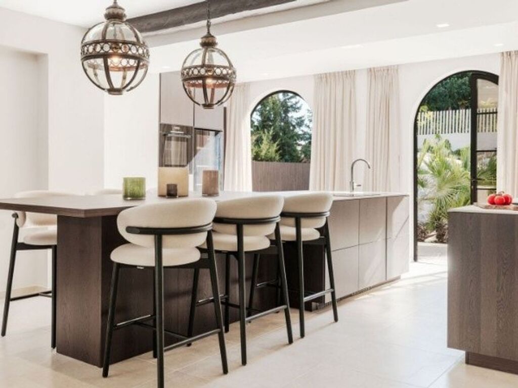 Maison de luxe à vendre à Marbella, 1 650 000 €, Photo 4