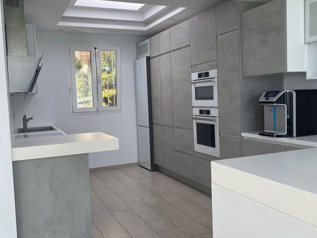 Maison de luxe à vendre à Marbella, 945 000 €, Photo 4