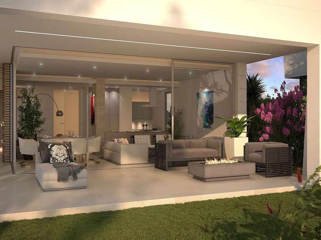 Luxury House for sale in Marbella, 1 600 000 €, Photo 5