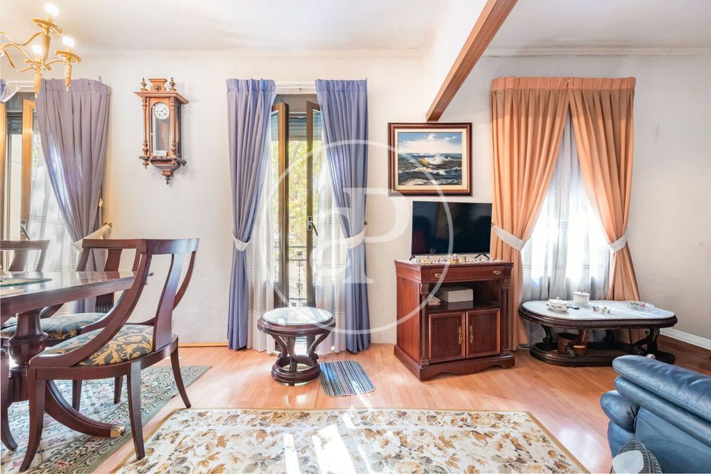 Luxury Apartment for sale in Madrid, 725 000 €, Photo 5