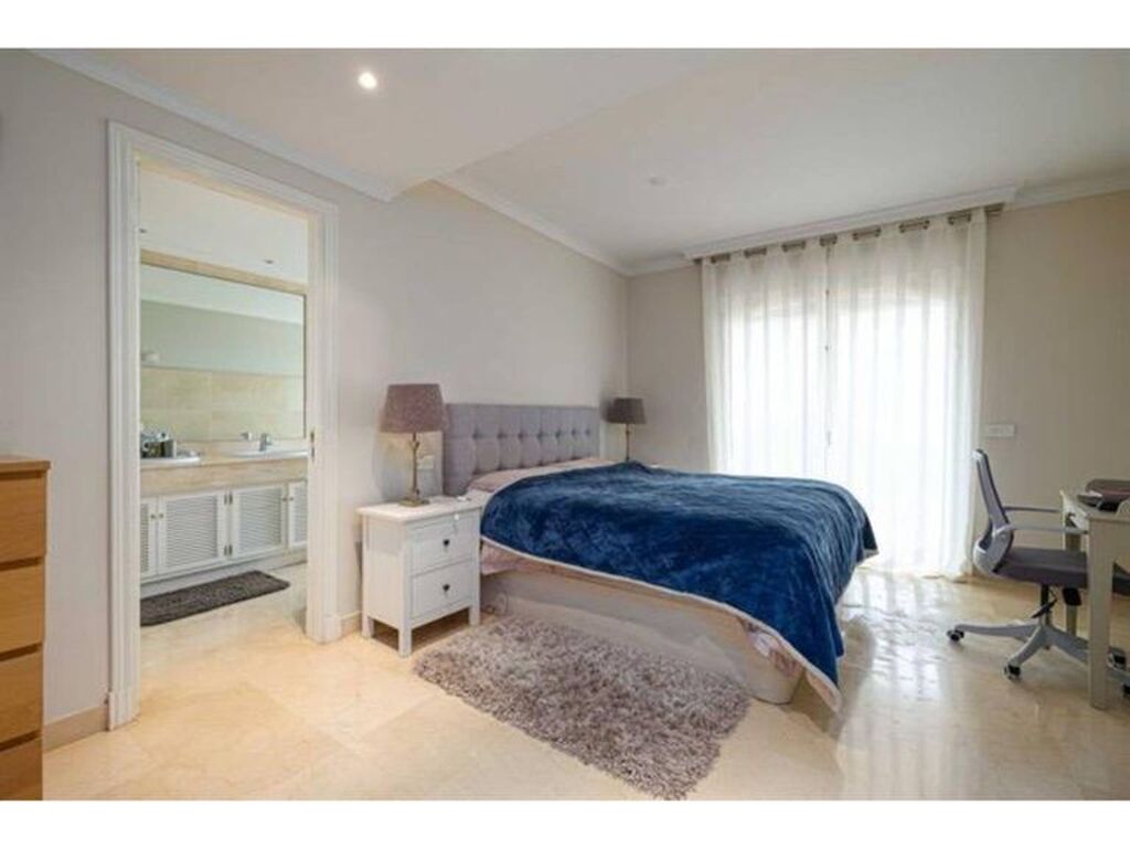 Luxury House for sale in Marbella, 600 000 €, Photo 5
