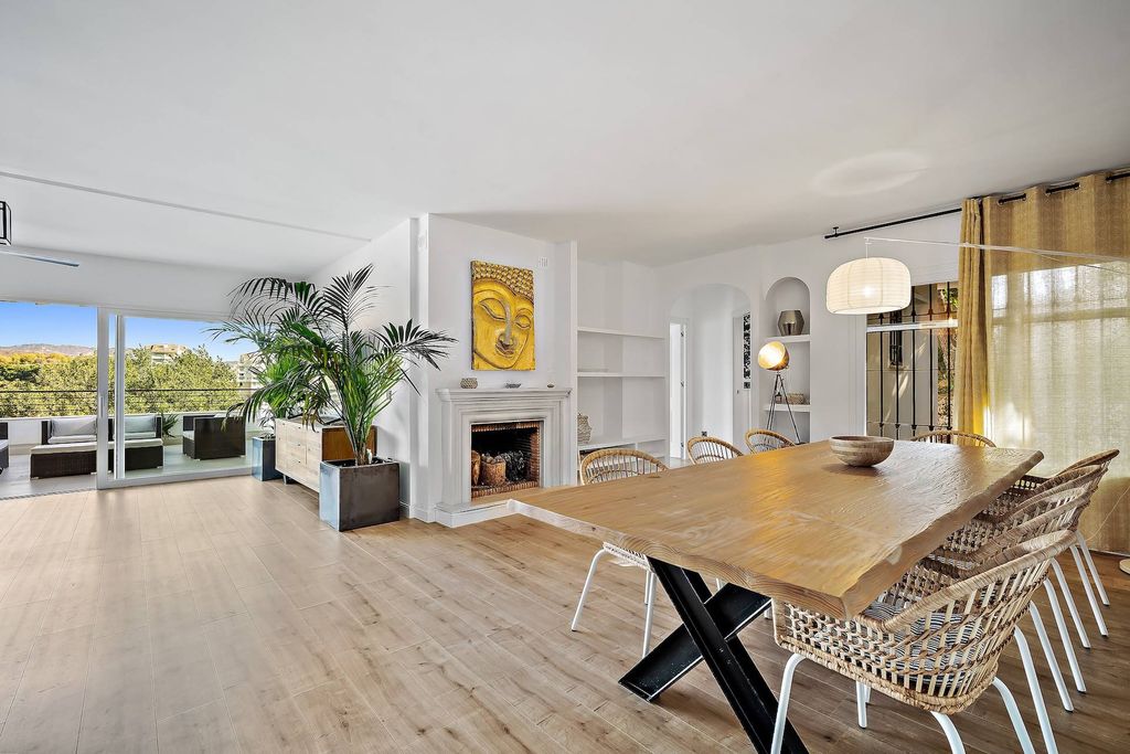 Maison de luxe à vendre à Marbella, 1 950 000 €, Photo 5