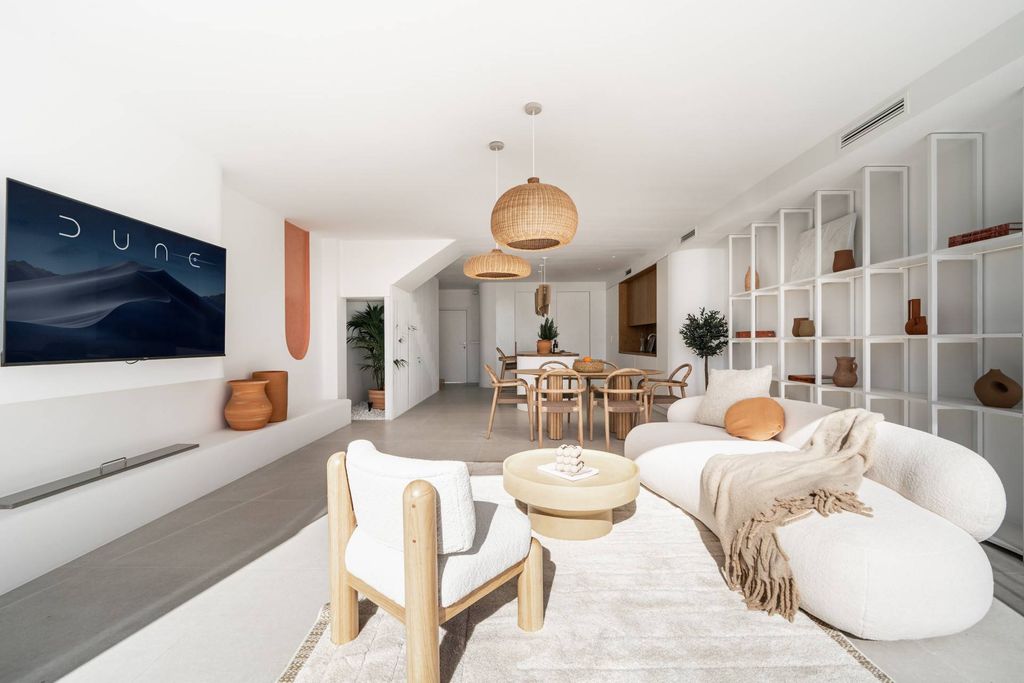 Luxury House for sale in Marbella, 2 150 000 €, Photo 5