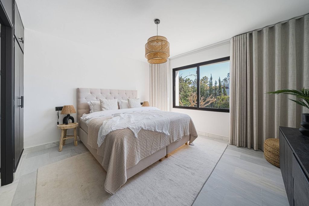 Luxury House for sale in Marbella, 2 295 000 €, Photo 6