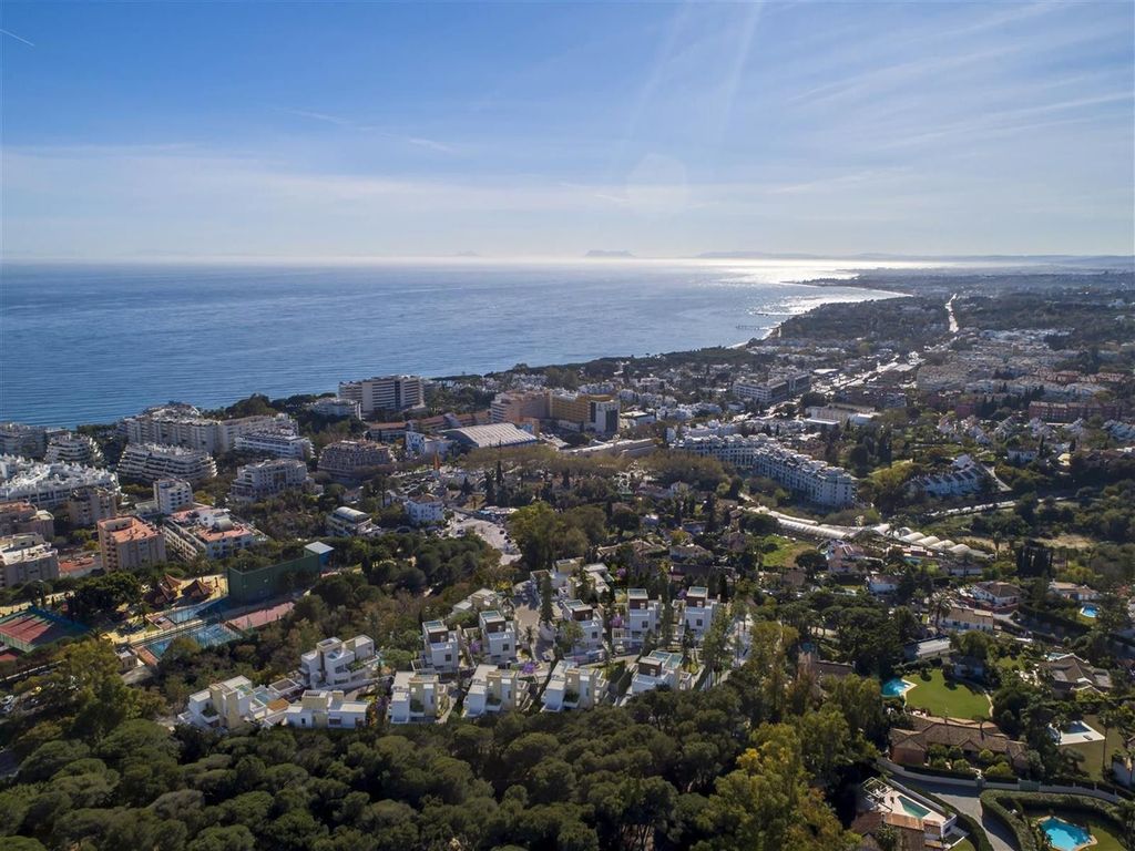 Luxury House for sale in Marbella, 1 980 000 €, Photo 6