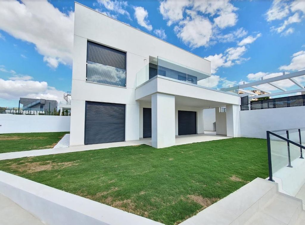 Luxury House for sale in Marbella, 645 000 €, Photo 6