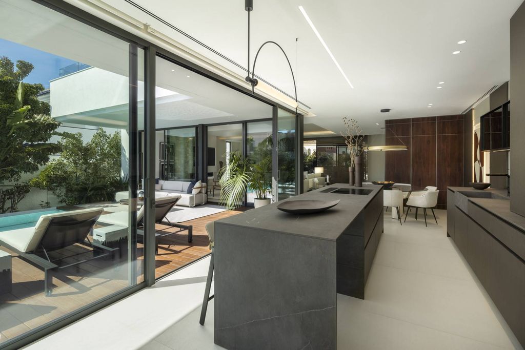 Luxury House for sale in Marbella, 4 750 000 €, Photo 6