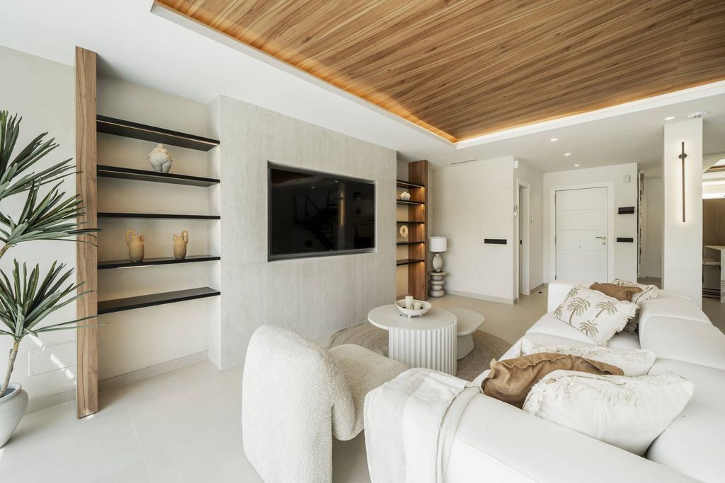 Maison de luxe à vendre à Marbella, 1 195 000 €, Photo 6