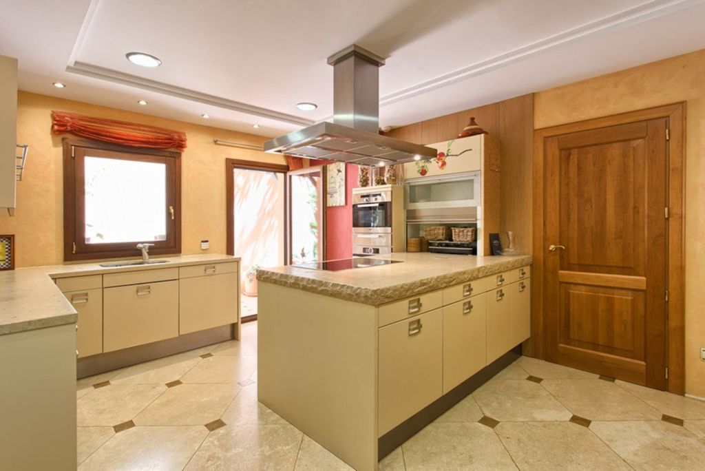 Maison de luxe à vendre à Marbella, 2 900 000 €, Photo 7