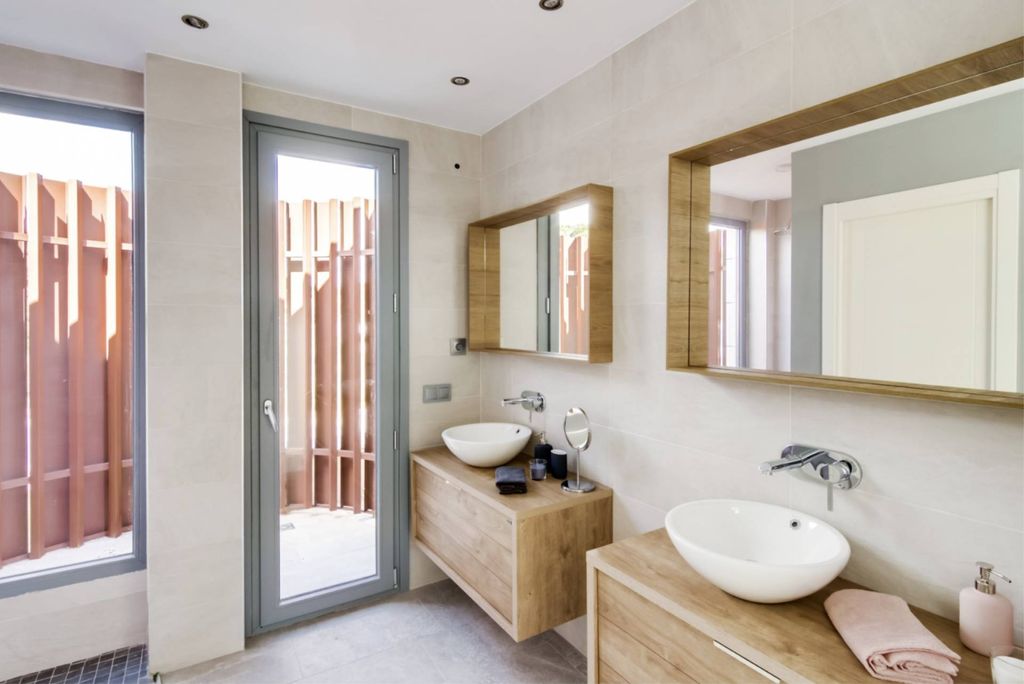 Maison de luxe à vendre à Marbella, 850 000 €, Photo 7