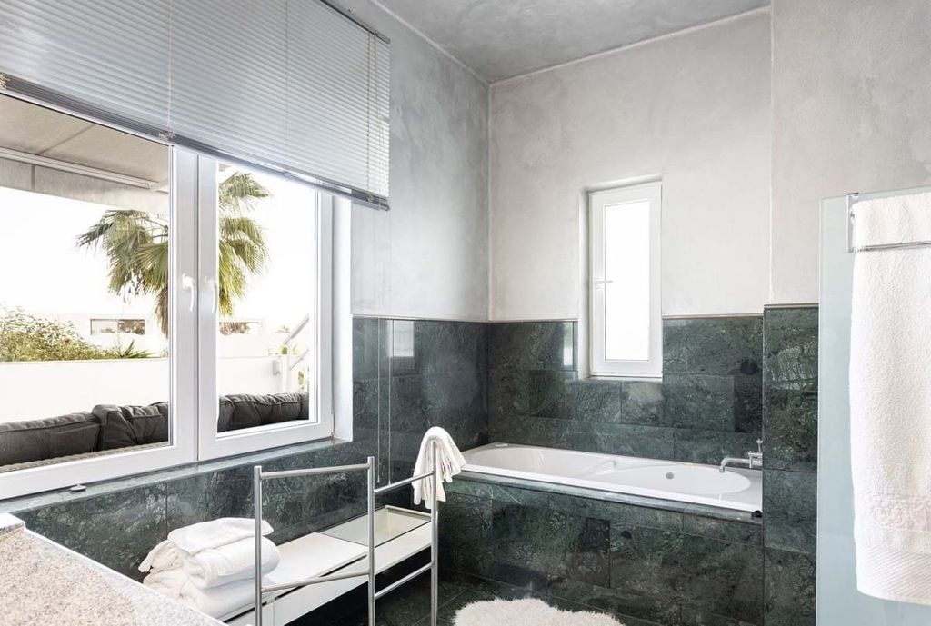 Maison de luxe à vendre à Marbella, 1 700 000 €, Photo 7