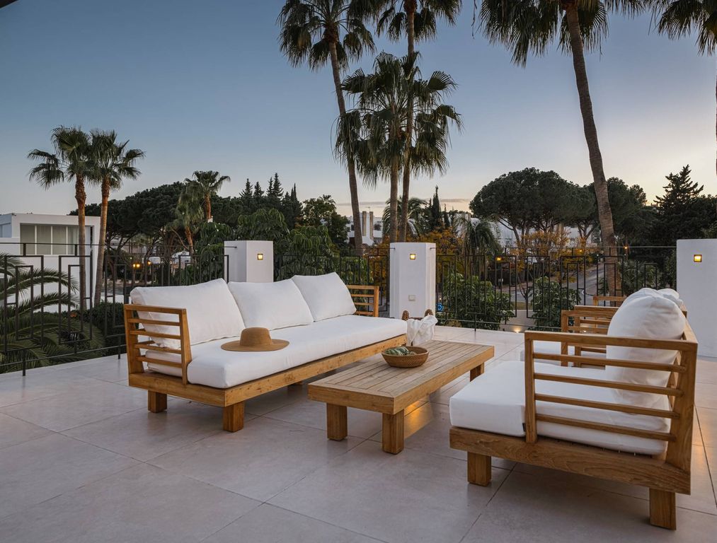 Luxury House for sale in Marbella, 2 295 000 €, Photo 7