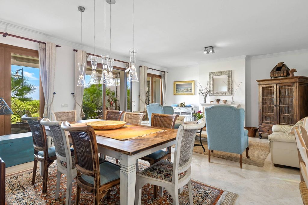 Maison de luxe à vendre à Marbella, 695 000 €, Photo 7