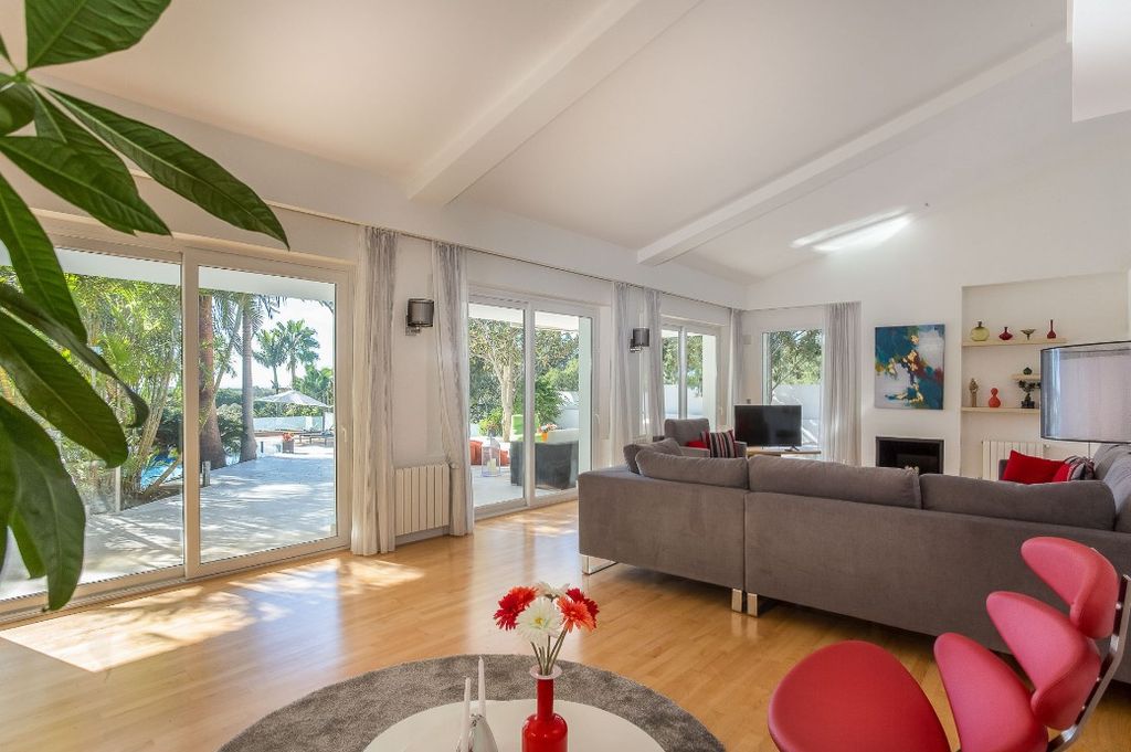 Luxury House for sale in Marbella, 2 750 000 €, Photo 7