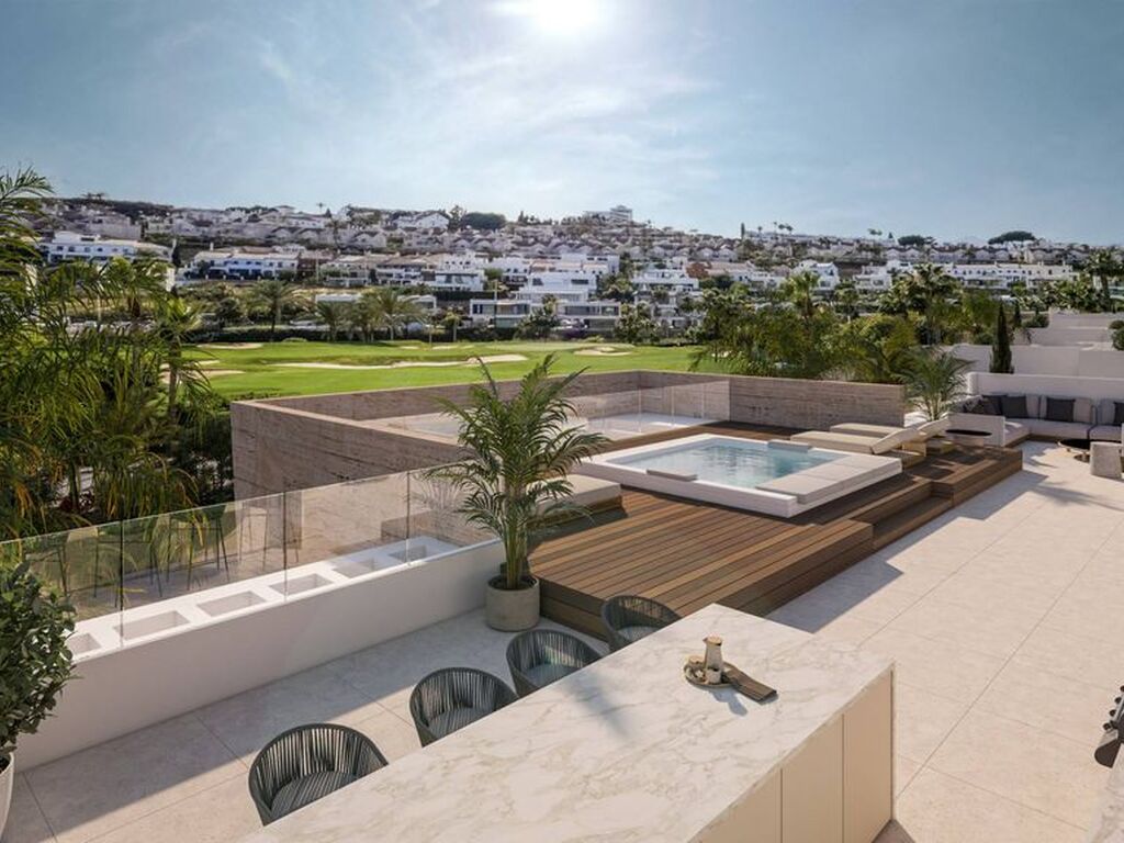Luxury House for sale in Marbella, 1 995 000 €, Photo 2