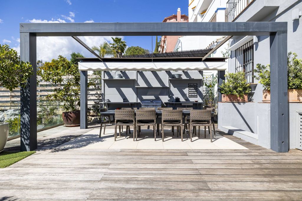 Maison de luxe à vendre à Marbella, 1 095 000 €, Photo 4