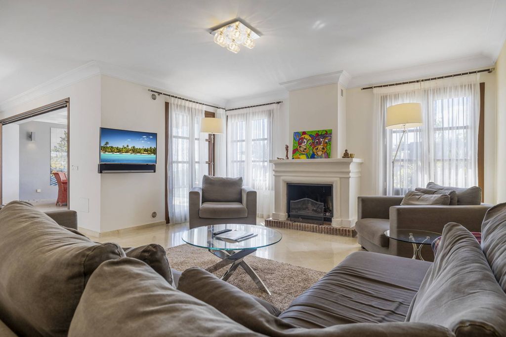 Maison de luxe à vendre à Marbella, 1 095 000 €, Photo 5