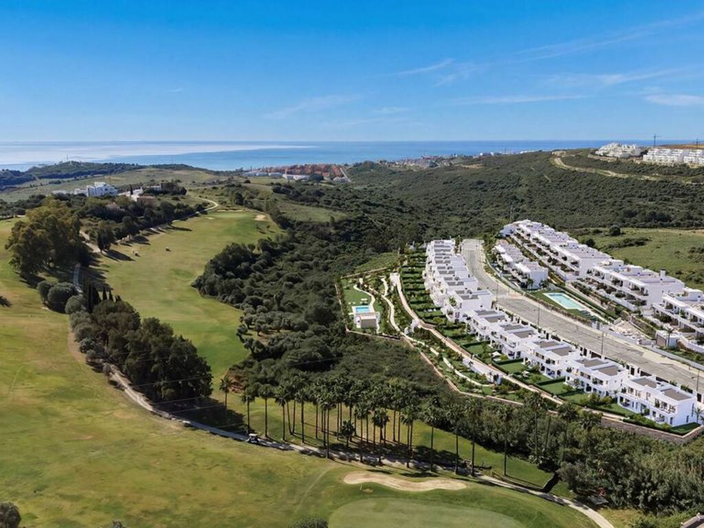 Maison de luxe à vendre à Marbella, 834 000 €, Photo 7