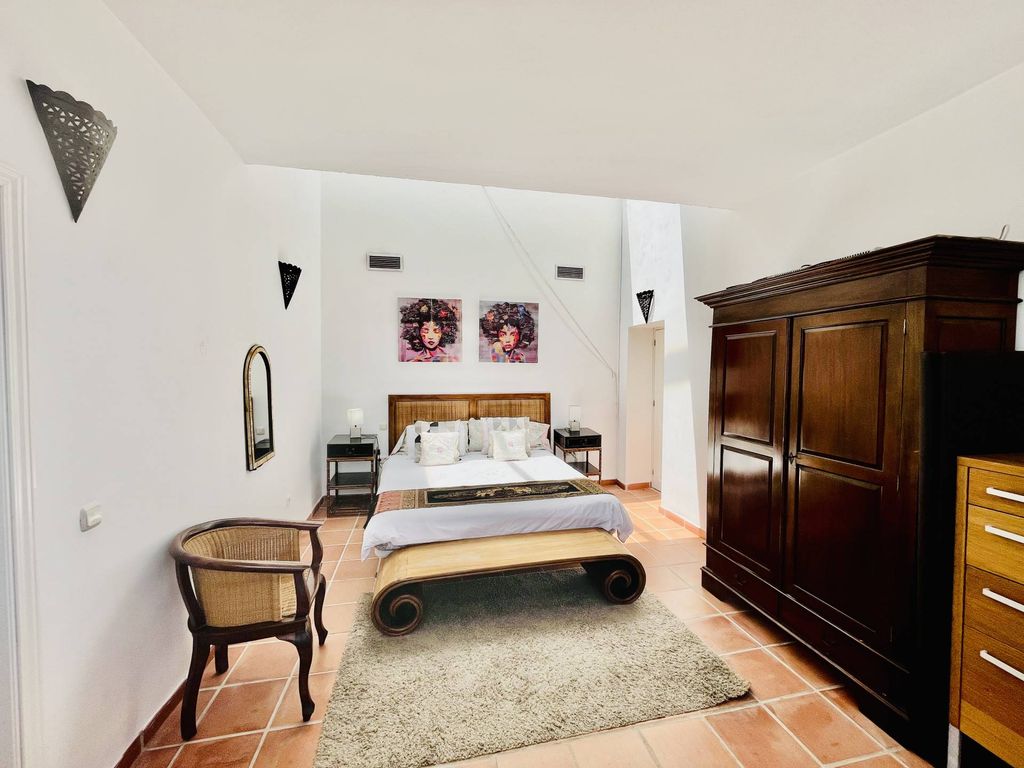 Maison de luxe à vendre à Sotogrande, 1 080 000 €, Photo 7