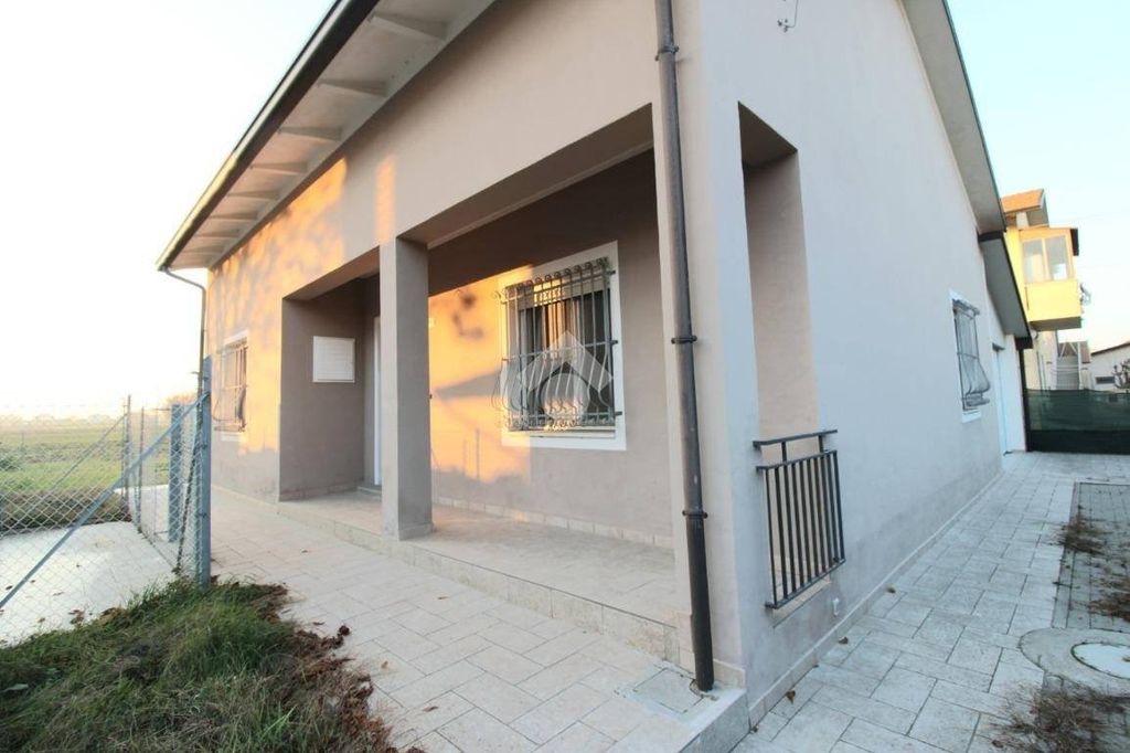 Maison de luxe à vendre à Cesena, 430 000 €, Photo 3