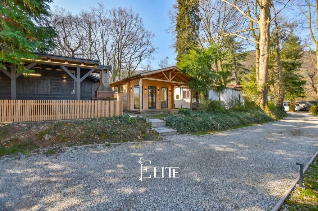 Maison de luxe à vendre à Comabbio, 1 600 000 €, Photo 2