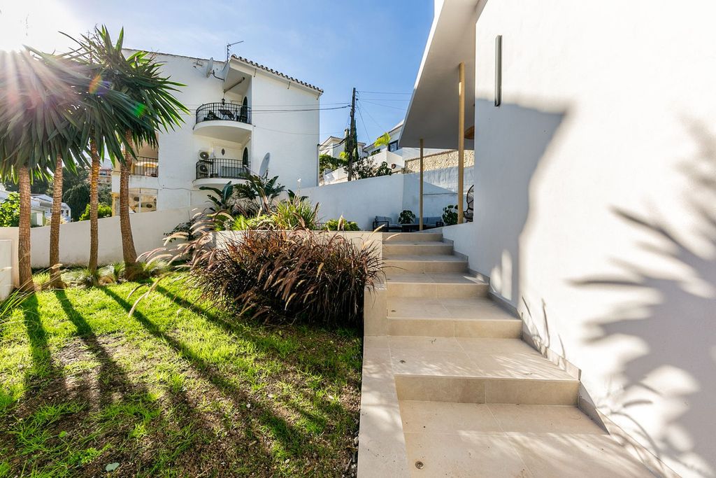 Maison de luxe à vendre à Fuengirola, 699 000 €, Photo 2