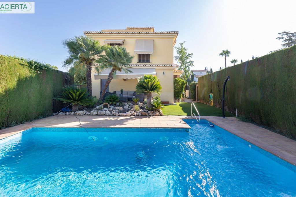 Luxury House for sale in Cájar, 489 500 €, Photo 2