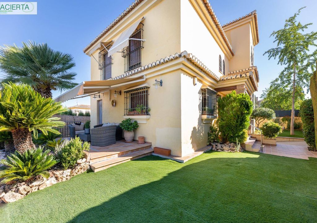 Luxury House for sale in Cájar, 489 500 €, Photo 6